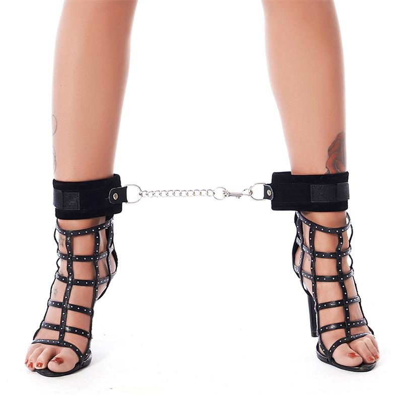 Rimba Bondage Play Set de Bondage 6 Piezas Color Negro - Imagen 4
